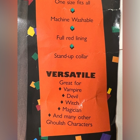 HALLOWEEN DELUXE VERSATILE CAPE BLACK WITH RED LINING  GREAT FOR VAMPIRE/DEVIL - Picture 5 of 5